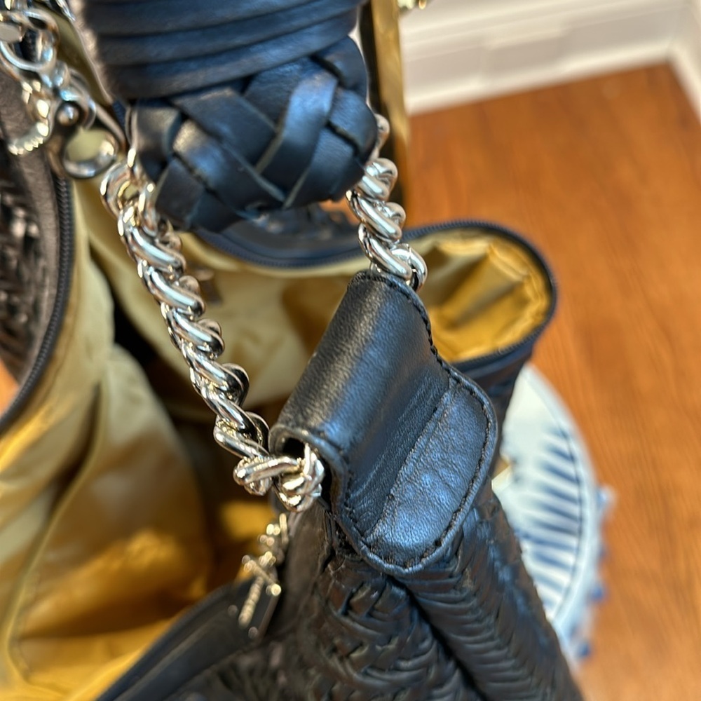 Donald J Pliner Shoulder Bag - Picture 9 of 9